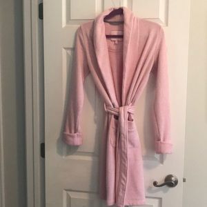 Victoria’s Secret Robe Pink Small